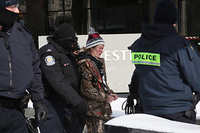 Police Break Up Ottawa Truck Protest : February 2022 : Personal Photo Projects : Photos : Richard Moore : Photographer